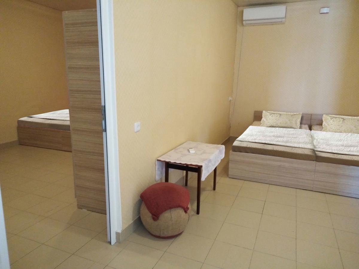 Rest Guest House Erywań Zewnętrze zdjęcie